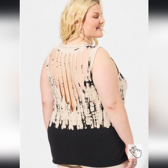 TORRID VINTAGE SLASH BACK TANK L - Picture 4 of 9